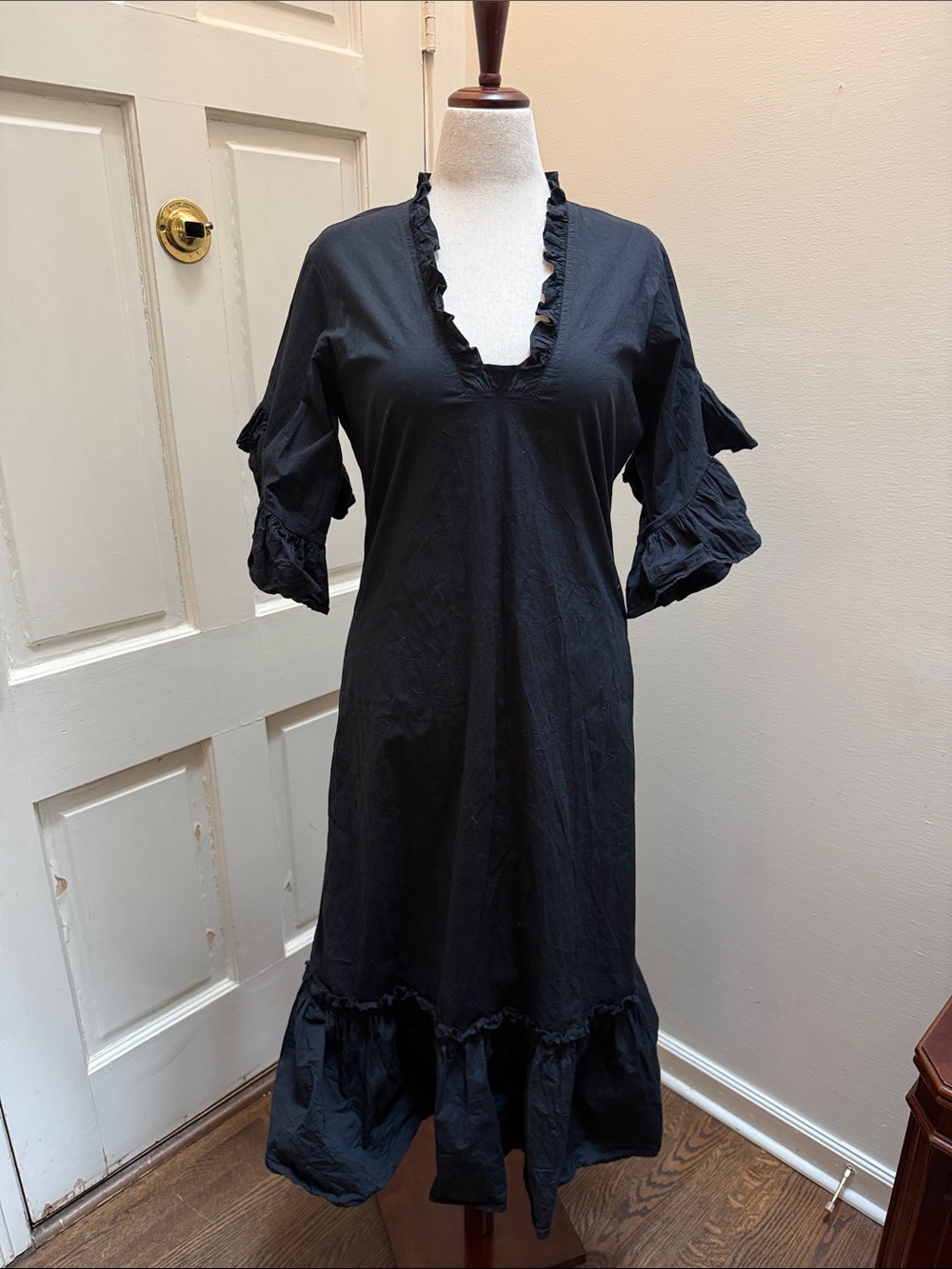Fitzroy & Willa Black Ruffle-Trim Midi Dress